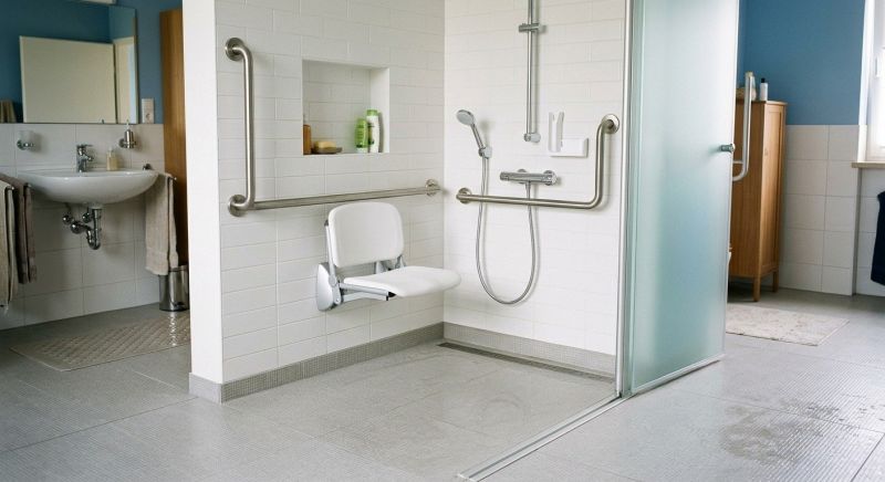 Accessible Shower Construction in Bradenton, FL